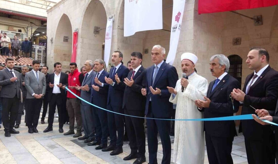 Kilis’te 6 Şubat depremlerinde hasar gören 3 vakıf eseri cami,