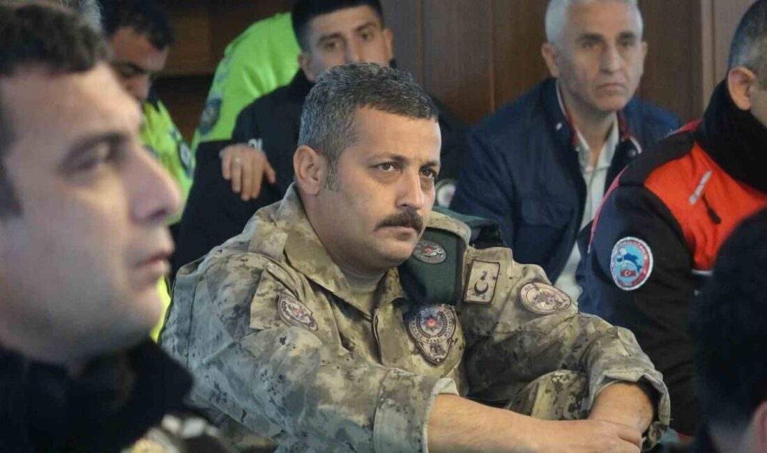 Kilis’te Polis Haftası etkinlikleri kapsamında Hacı Mehmet Kazancıoğlu Camii’nde mevlit