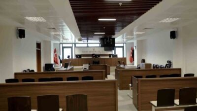 Kırıkkale’de boşanma aşamasındaki gelinini ile onun kız kardeşini avukatlık bürosunda