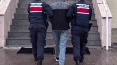 Kırıkkale’de jandarma ekiplerince yapılan operasyonda dolandırıcılık suçundan aranan bir hükümlü