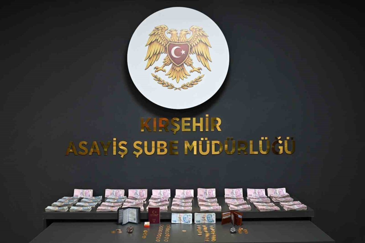 KIRŞEHİR (İHA) – Kırşehir’de ayarı düşük altın bozdurarak dolandırıcılık yaptığı