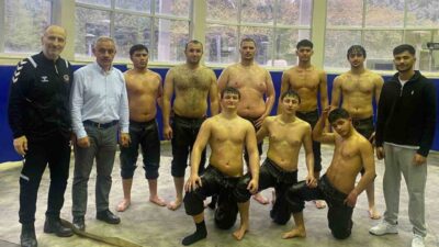 Körfez Gençlerbirliği Yağlı Güreş Takımı, yeni sezon hazırlıklarına başladı. 13
