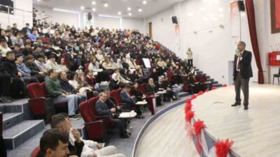 Kütahya’da, gençlerin iş hayatına daha bilinçli hazırlanması amacıyla yürütülen çalışmalar