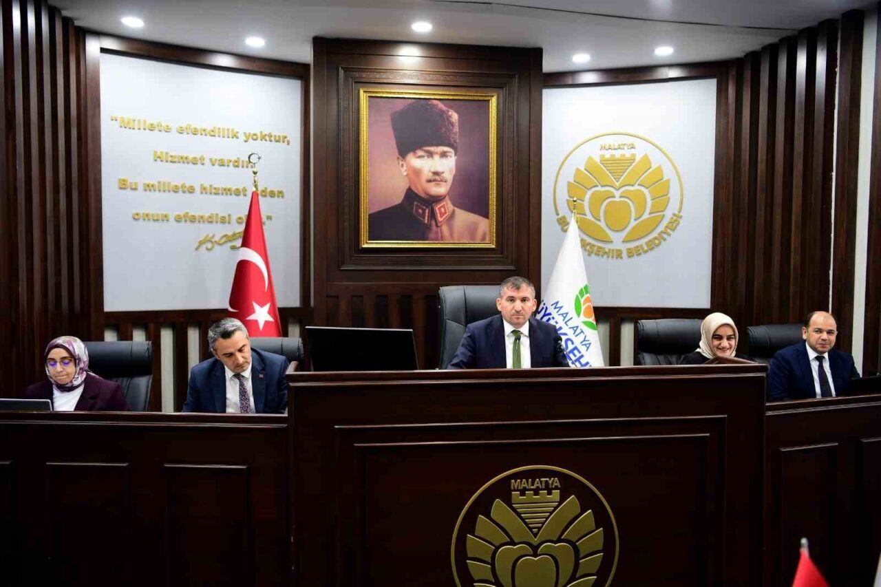 Malatya Büyükşehir Belediye Meclisi, Nisan ayı ilk toplantısını meclis başkanvekili