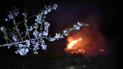 MANİSA (İHA) – Manisa’nın Demirci ilçesinde hava sıcaklıklarının eksi 3