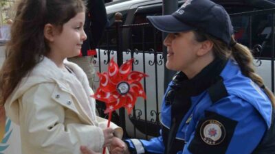 Manisa’da Polis Haftası kapsamında düzenlenen etkinlikler, 15 Temmuz Demokrasi Meydanı’nda