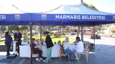 Marmaris Belediyesi’nin düzenlediği ’Sağlıklı Yaş Alma’ etkinliğinde 30 yaş üstü