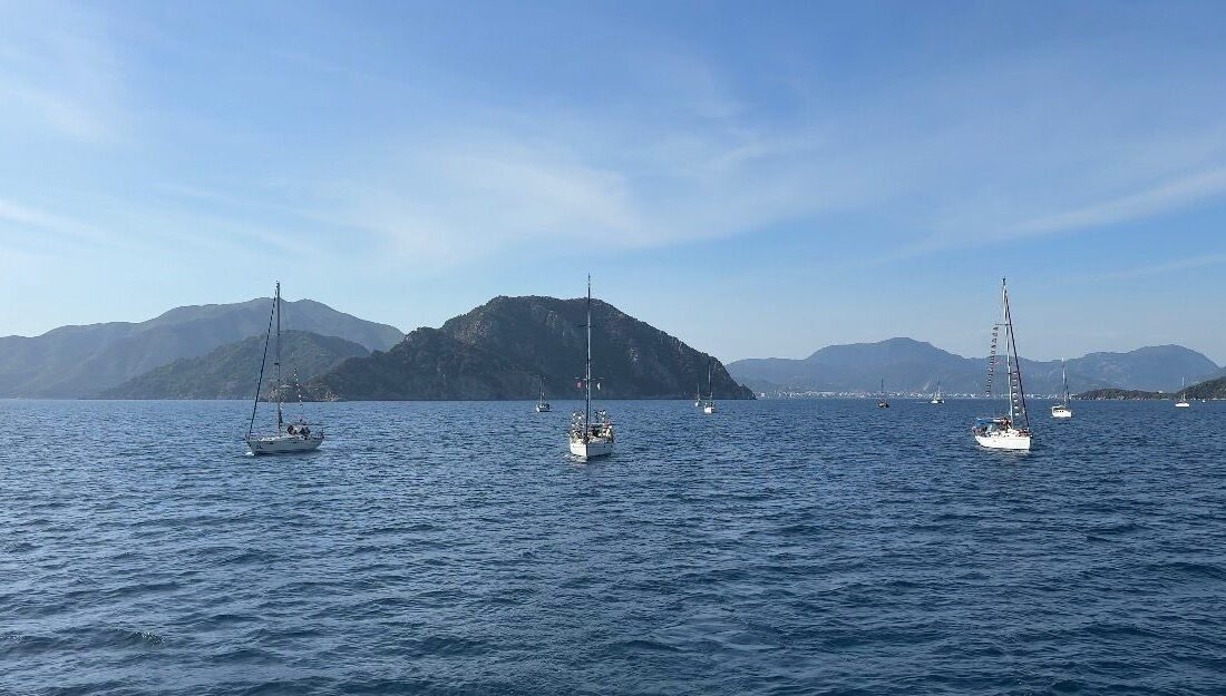 Muğla’nın Marmaris kıyılarından açılan yaklaşık 10 teknelik grup, Sumud Filosu’na