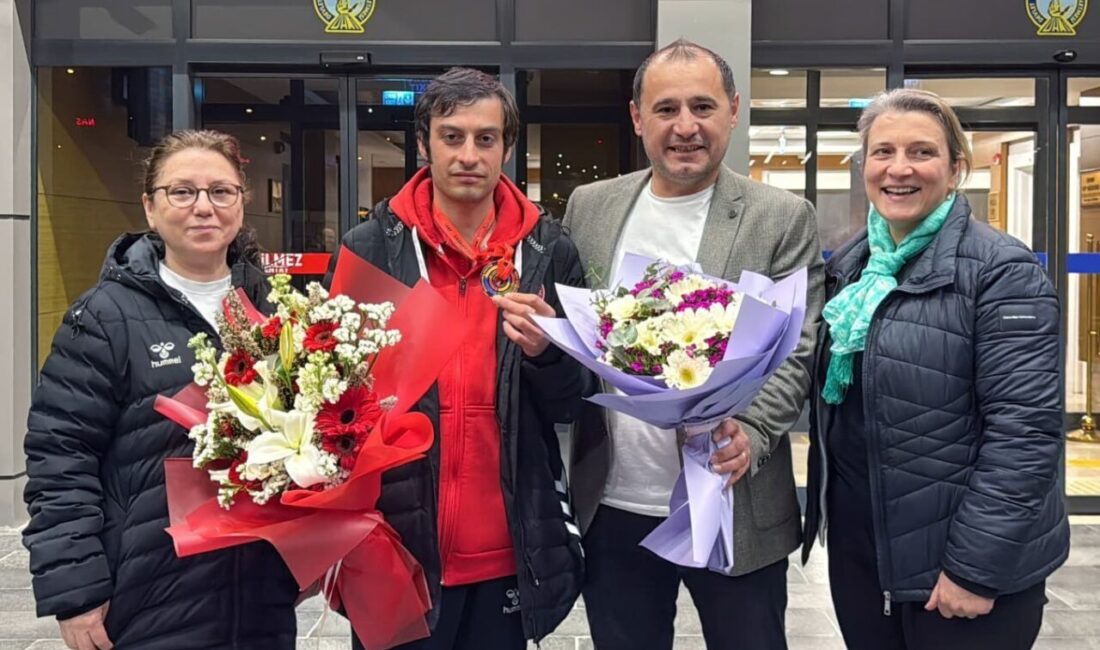 İspanya’nın Granada kentinde düzenlenen ISSF Havalı ve Ateşli Silahlar Dünya