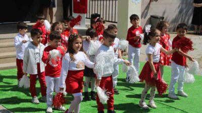 Aydın’ın Efeler ilçesinde bulunan Şehit Polis Demet Sezen Anaokulu öğrencileri