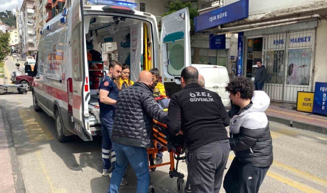 Aydın’ın Efeler ilçesinde motosiklet ve otomobilin çarpışması sonucu meydana gelen