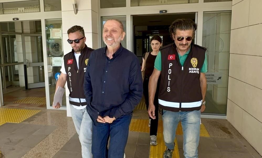 Muğla Büyükşehir Belediyesi iştiraki Muğla Büyükşehir Reklam A.Ş. (MUBRAŞ) Yönetim