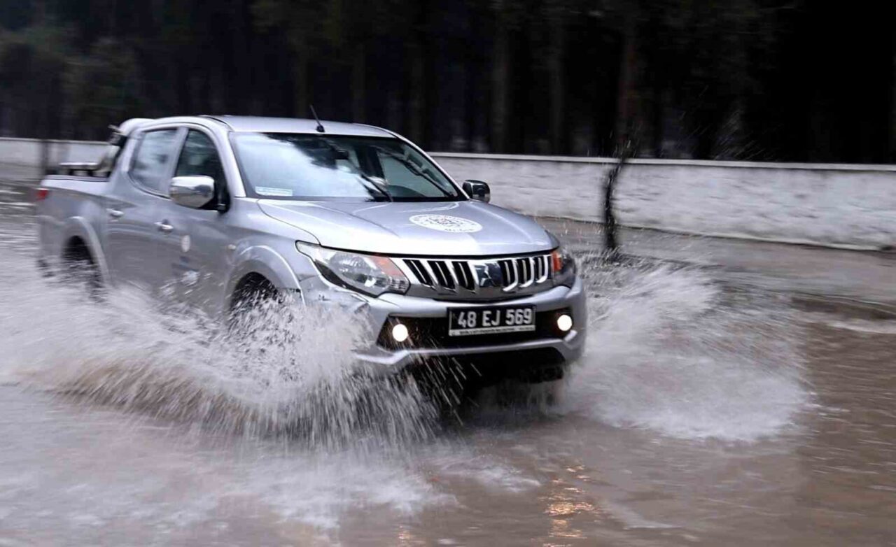 Meteoroloji 4. Bölge Müdürlüğü Bölge Tahmin ve Uyarı Merkezinden yapılan