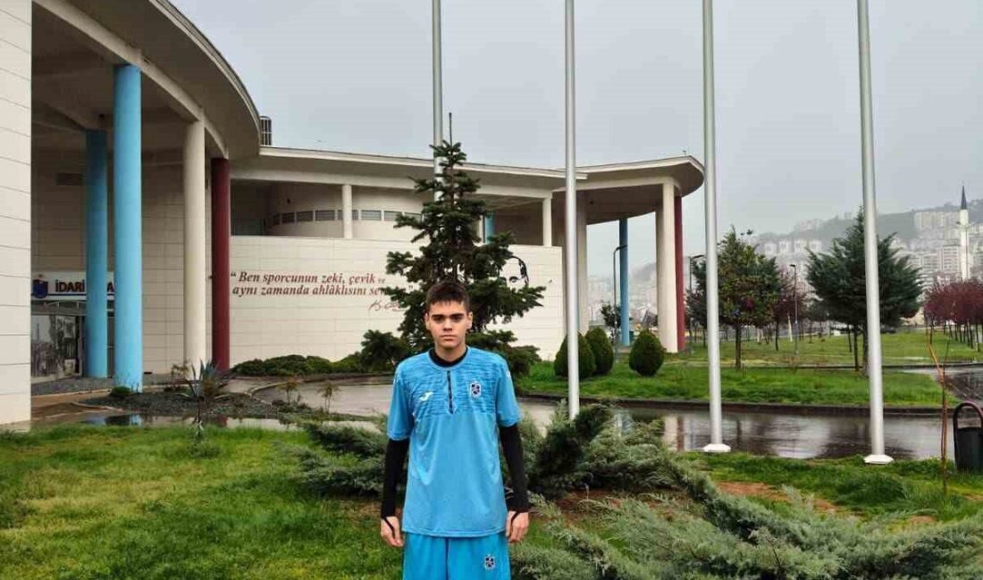 Muğlaspor U14 kalecisi Eymen Ege Manav, Trabzonspor Özkan Sümer Futbol