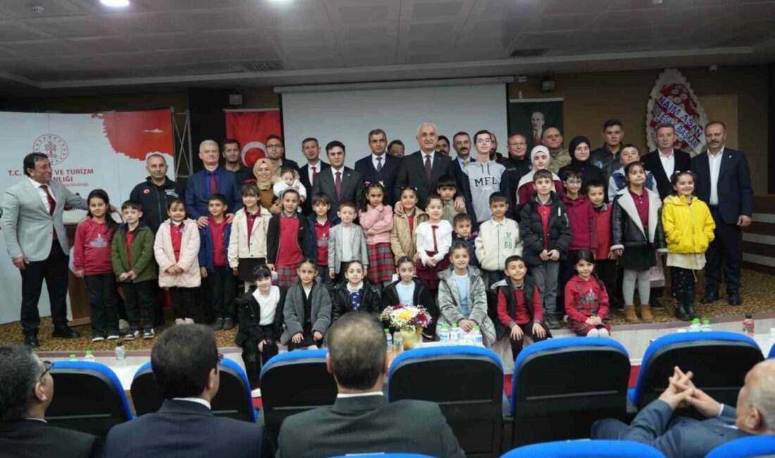 Muş’ta okuma alışkanlığını yaygınlaştırmak ve kitapların önemine dikkat çekmek amacıyla