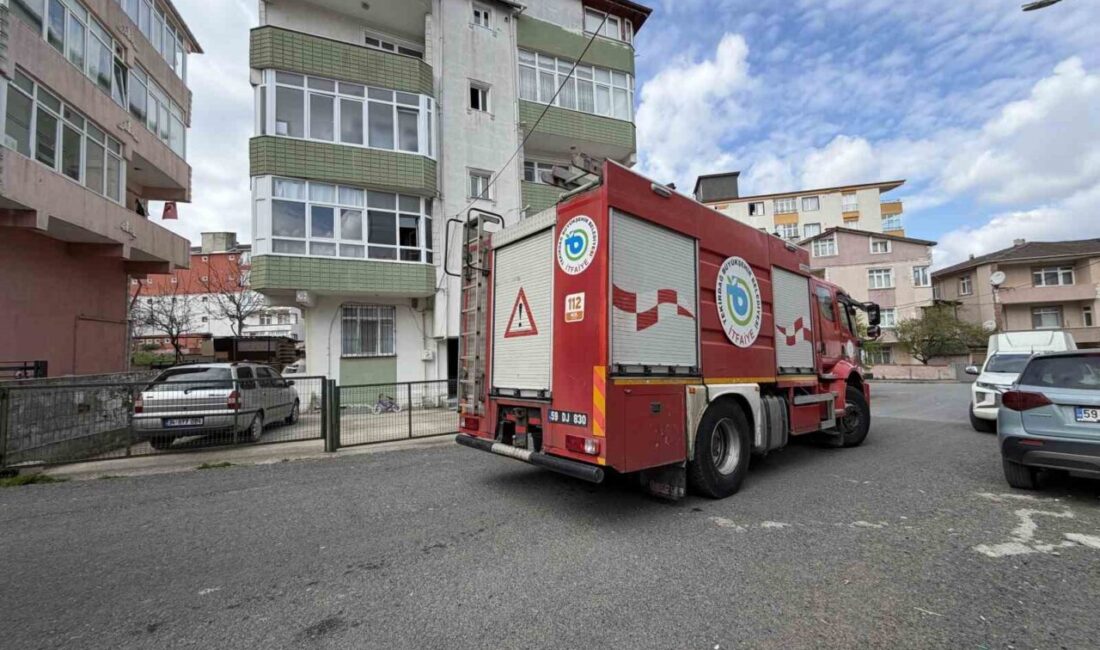 Tekirdağ’ın Kapaklı ilçesinde bir apartmanın en üst katındaki dairede çıkan