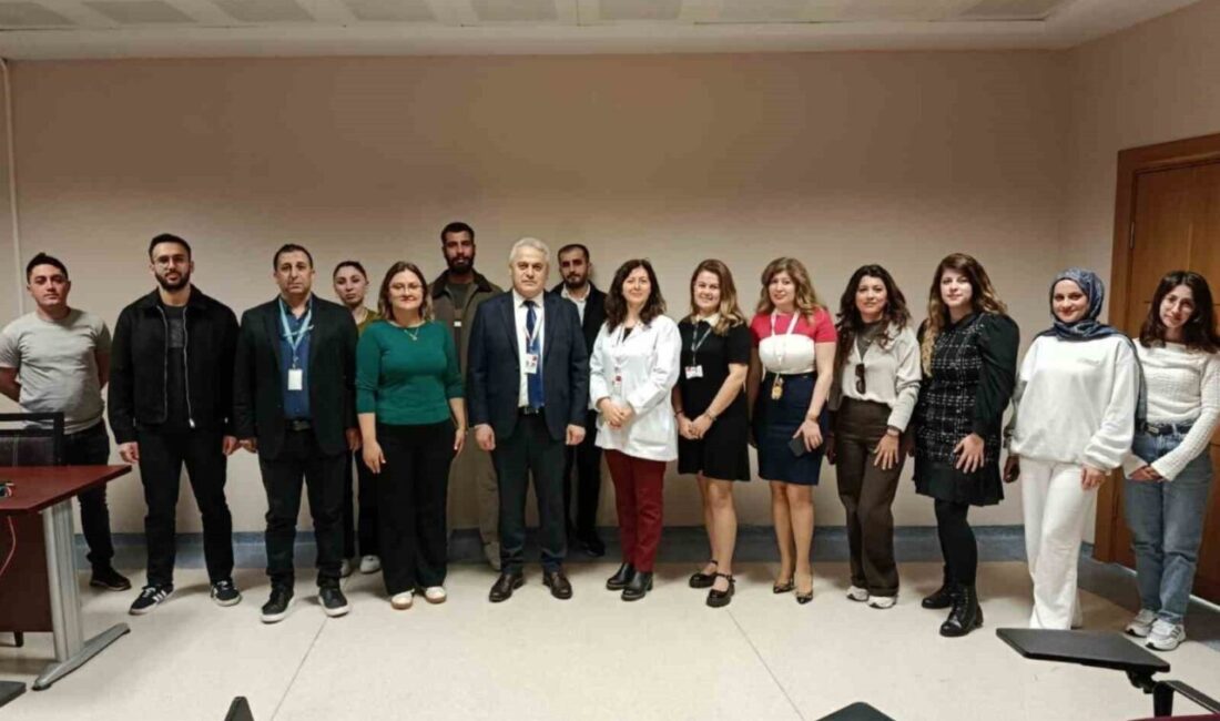 Nazilli Devlet Hastanesi’nde başlatılan Acil Bakım Hemşireliği Sertifikalı Eğitim Programı