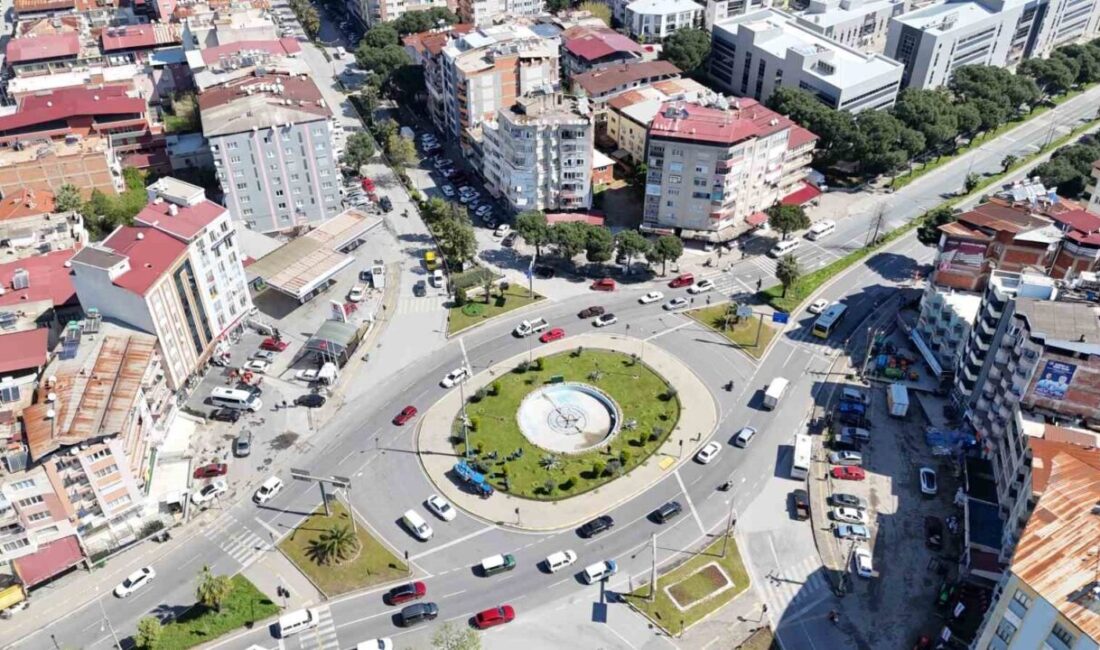 Nazilli Belediyesi, ilçe genelinde başlattığı kapsamlı temizlik ve çevre düzenleme