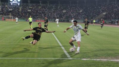 Nesine 2. Lig Beyaz Lig play-off mücadelesinin ilk karşılaşmasında Şanlıurfaspor