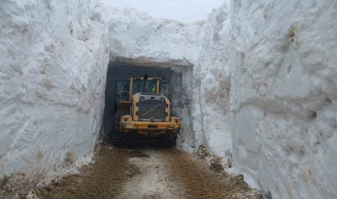 Kış mevsiminin çetin geçtiği Hakkari’de, yüksek rakımlı bölgelerde 6 metreyi