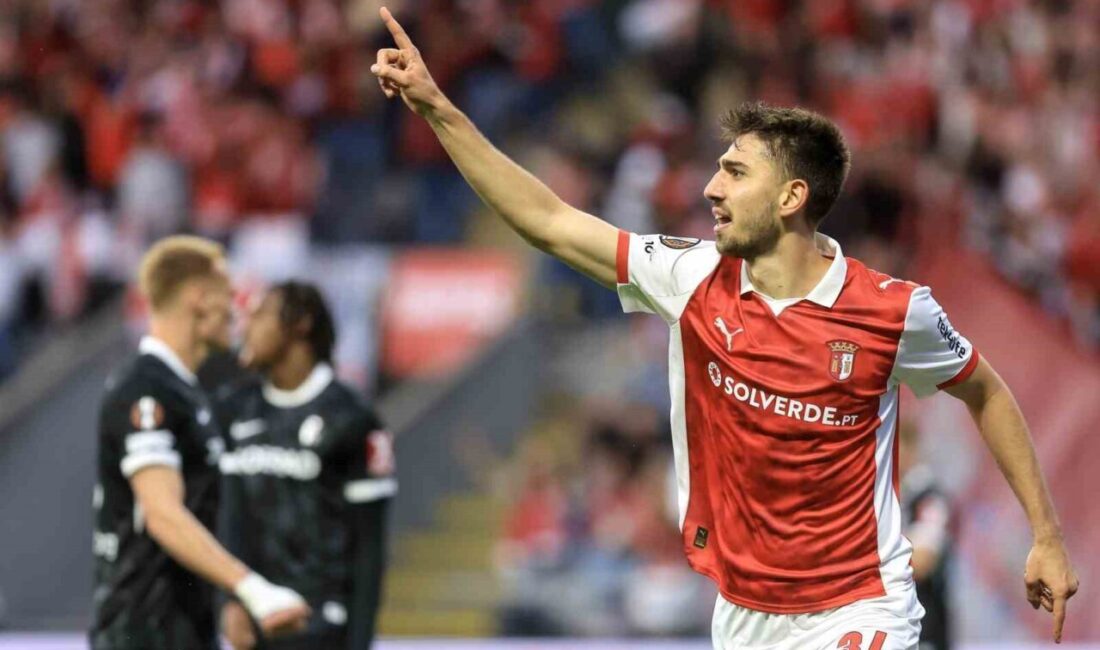 UEFA Avrupa Ligi yarı final ilk maçında Nottingham Forest, Aston