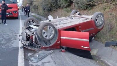 Zonguldak’ın Alaplı ilçesinde Orman İşletme Şefliği personelini taşıyan otomobilin takla