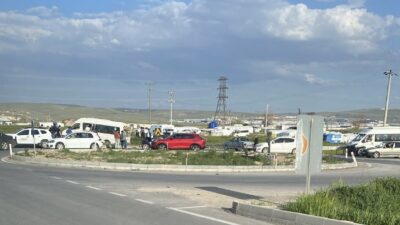 Eskişehir-Alpu karayolunda işçi servis ile otomobilin karıştığı trafik kazasında 6