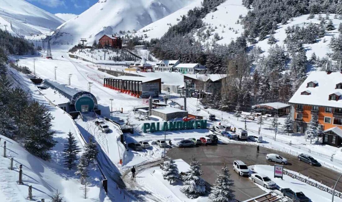 Erzurum’da iki gündür etkili olan kar yağışı Palandöken Kayak Merkezi’ni