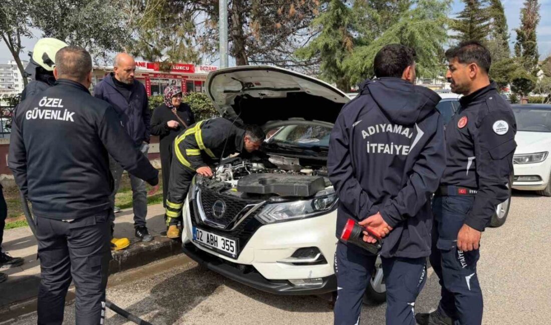Adıyaman’da, park halindeki bir otomobilden çıkan dumanlar korkuttu. Edinilen bilgilere