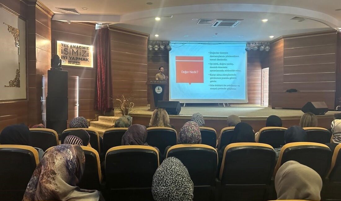 Pursaklar Belediyesi’ne bağlı Gülbahar Hatun Hanımevi’nde toplumsal değerlerin korunmasına dikkat