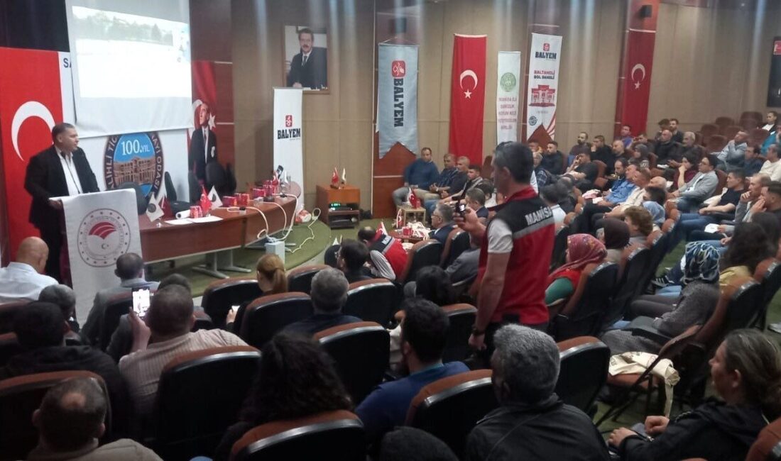 Manisa’nın Salihli ilçesindeki Tarım ve Orman Müdürlüğü tarafından küçükbaş hayvan