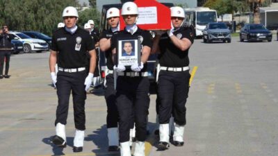 İzmir’de meydana gelen trafik kazasında görev başındayken şehit düşen polis