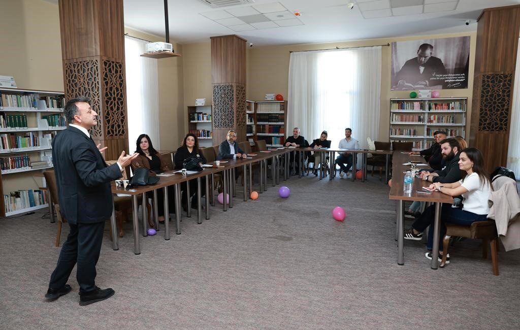 Şehzadeler Belediyesi, personelin kurumsal kapasitesini artırmak ve ulusal ile uluslararası