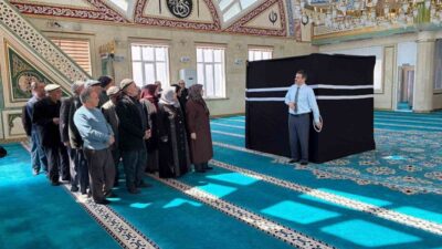 Manisa’nın Selendi ilçesinde 2026 yılı hacı adayları için eğitim semineri