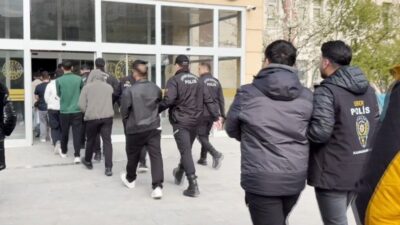 Kahramanmaraş merkezli 14 ilde düzenlenen siber dolandırıcılık operasyonunda 27 şüpheli