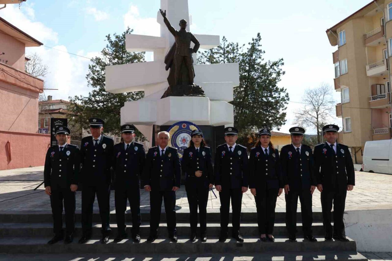 Sungurlu’da düzenlenen törende Türk Polis Teşkilatı’nın kuruluşunun 181. yıl dönümü