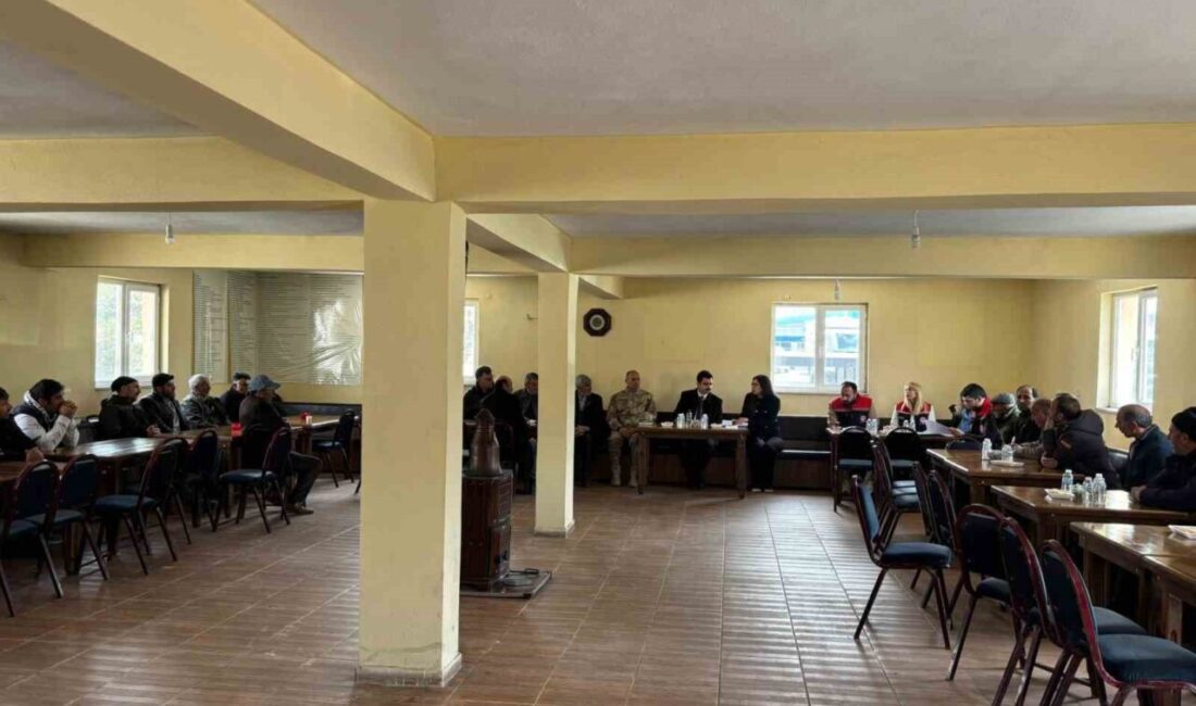 Susuz’da mera kullanımı ve yönetimine yönelik bilgilendirme toplantısı düzenlendi. Susuz