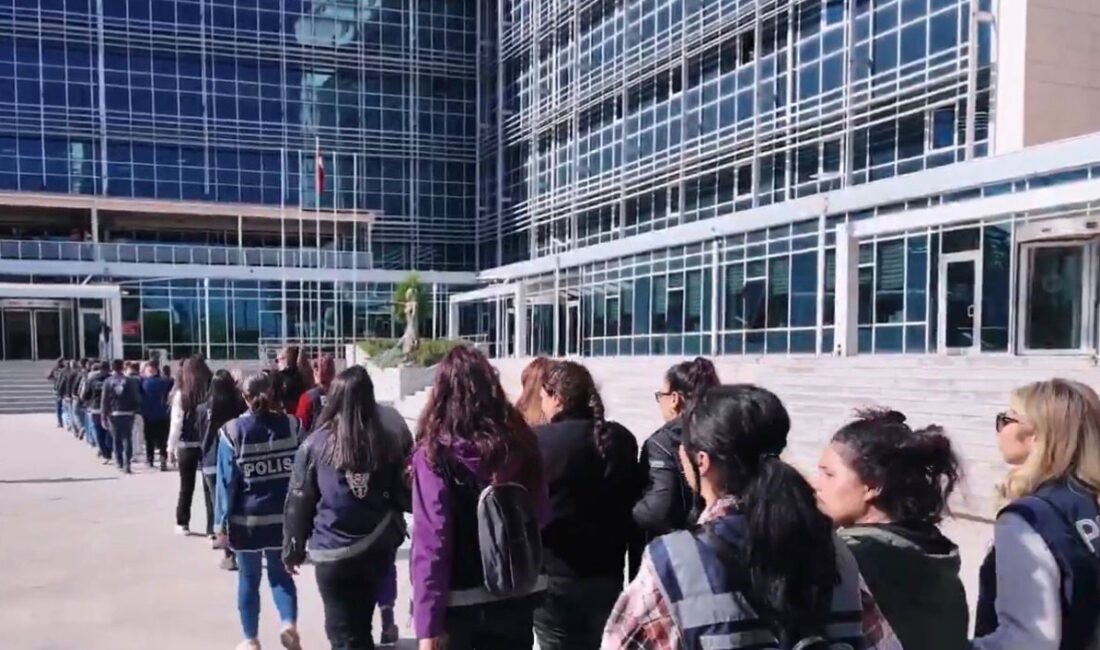 Mersin’in Tarsus ilçesinde narkotik madde ticaretine yönelik düzenlenen operasyonda 95