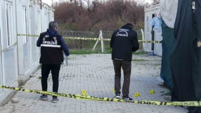 Malatya’da bir kişi tartıştığı eşi ve bacanağına kurşun yağdırdı. İki