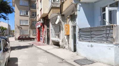 Ankara’nın Polatlı ilçesinde yaşayan Rıza Koçak, toprağa gömülü halde bulunan