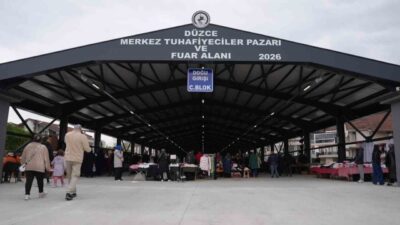 Düzce Belediyesi tarafından şehre kazandırılan üçüncü kapalı pazaryeri olan Tuhafiyeciler