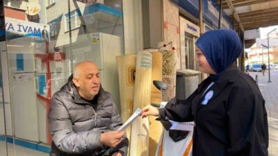 Sinop’un Türkeli ilçesinde, Türkeli Meslek Yüksekokulu öğrencileri tarafından otizm farkındalığına