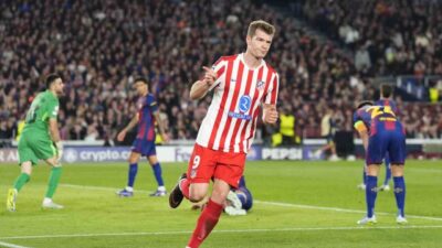 UEFA Şampiyonlar Ligi çeyrek final ilk maçında Atletico Madrid, deplasmanda