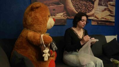 Muş’ta üniversite öğrencisi Sibel Aslan, el emeği göz nuru ile