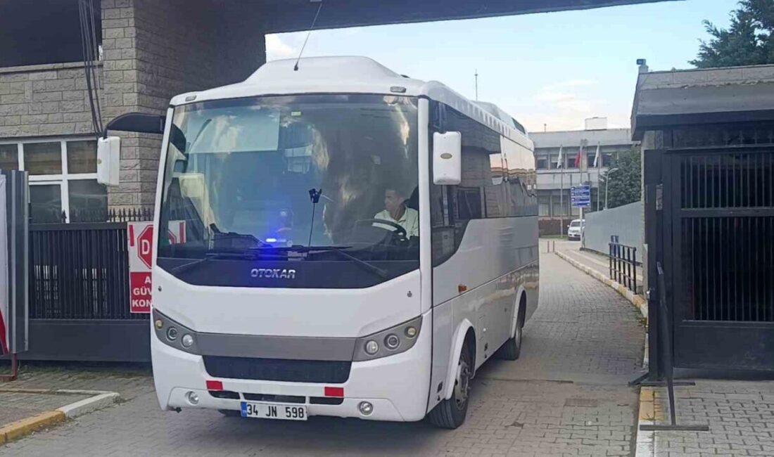 Ünlülere yönelik uyuşturucu soruşturması kapsamında gözaltına alınan aralarında Burak Deniz,