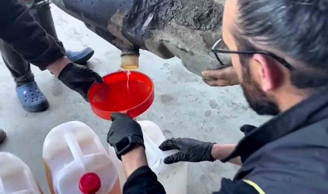 Osmaniye’de polis ekiplerince yabancı plakalı bir araçta yapılan aramada, yakıt