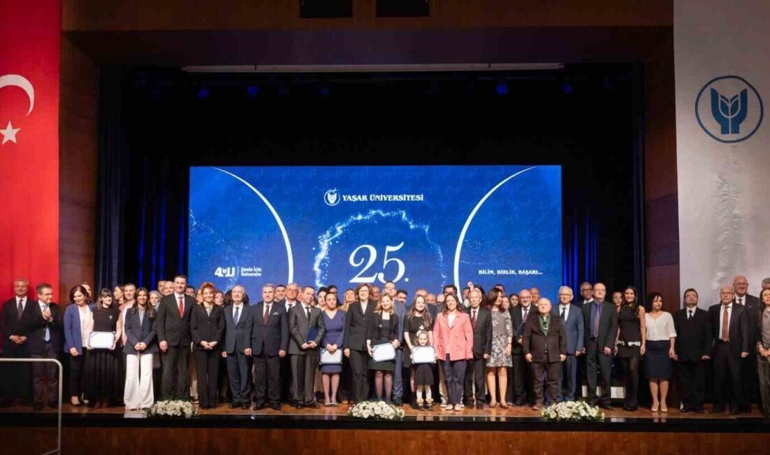 2001 yılında 52 öğrenciyle eğitime başlayan Yaşar Üniversitesi, 25’inci kuruluş