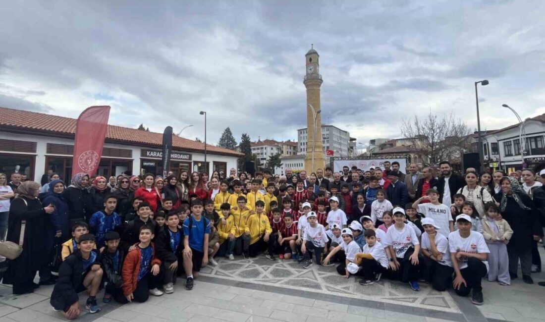 Çorum’da 7 Nisan Dünya Sağlık Günü’nde farkındalık oluşturmak amacıyla düzenlenen