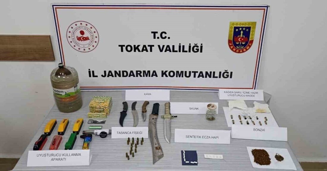 Tokat’ın Zile ilçesinde jandarma ekipleri tarafından düzenlenen uyuşturucu operasyonunda 4