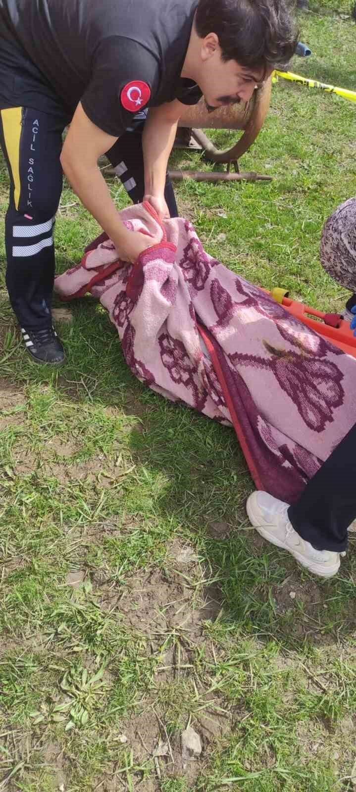 Erzurum’un Karaçoban ilçesine bağlı Kopal Mahallesi’nde 12 yaşındaki çocuk, derede